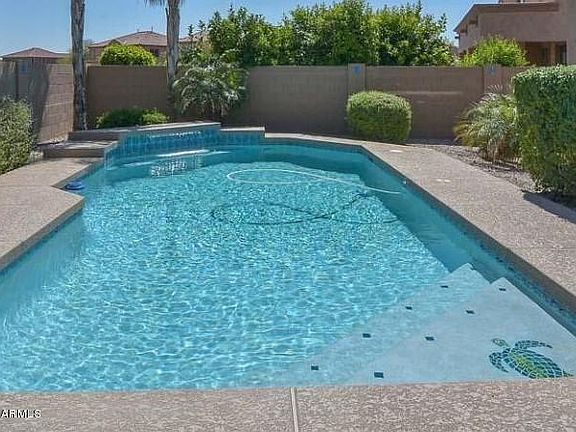 4th image of 15662 W Glenrosa Ave