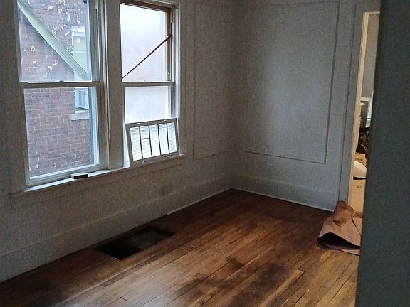 5th image of 16545 Lawton St