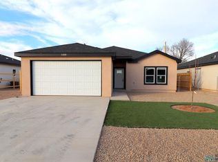 1028 Stanton Pl, Clovis, NM 88101
