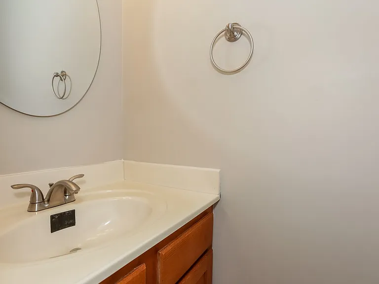 4204 Runaway Cir — Photo 16