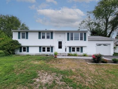 18 Euclid Ave, Nashua, NH, 03060
