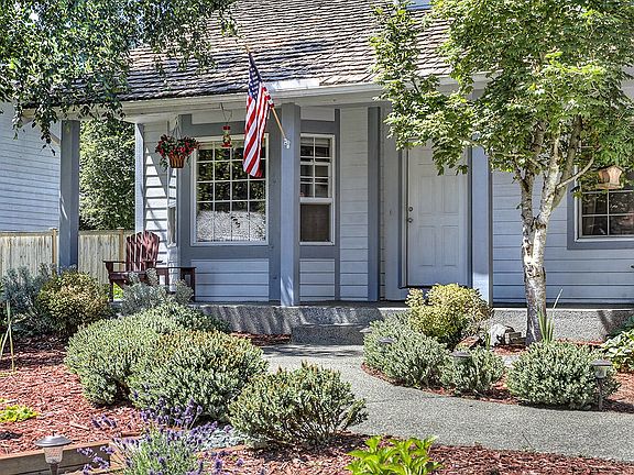 3rd image of 17312 87th Avenue Ct E