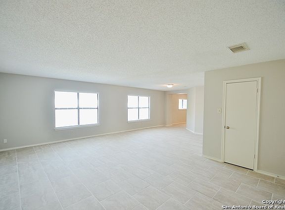 2nd image of 8111 Ocean Meadow Dr