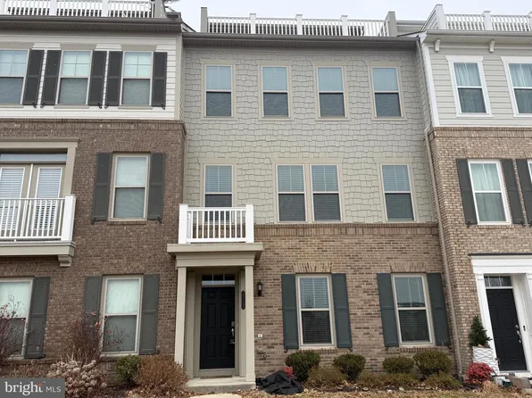 17109 Branched Oak Rd, Dumfries, VA 22026