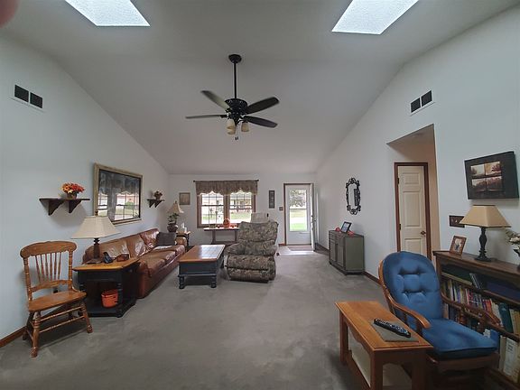 5th image of 6910 Copperfield Dr