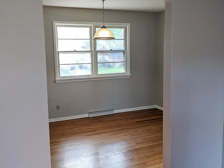 517 Simmons St — Photo 4