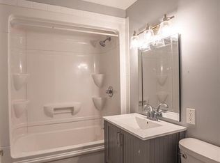 301 Edgewood St #31, Sarnia, ON N7S4X7