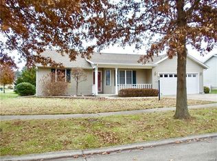 712 Poplar St, Greenville, IL 62246