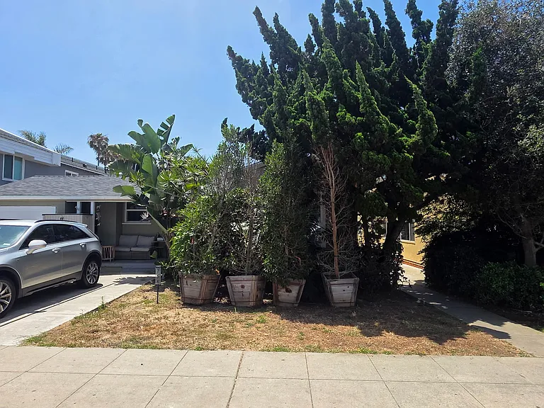 713 Missouri St — Photo 2