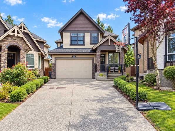 5906 139th St, Surrey, BC V3X 0G6