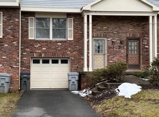 242 Quail Run Rd, Venetia, PA 15367