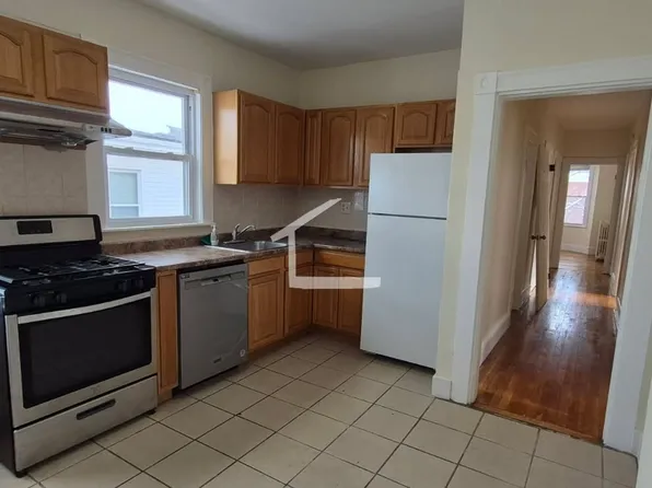 111 Murdock St #3, Brighton, MA 02135