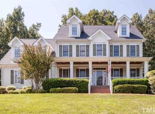 176 Townsend Dr, Clayton, NC 27527