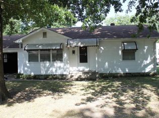 209 S Harris St, Pryor, OK 74361