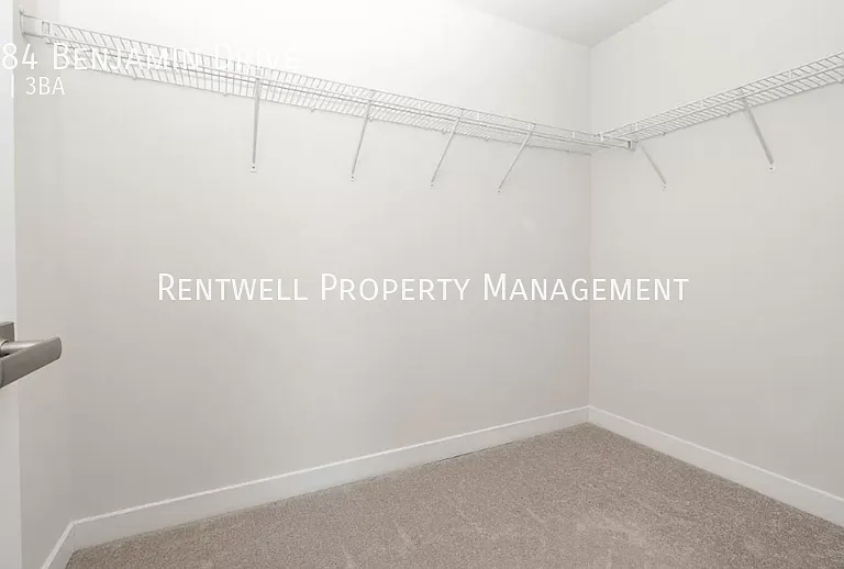 1284 Benjamin Dr — Photo 10