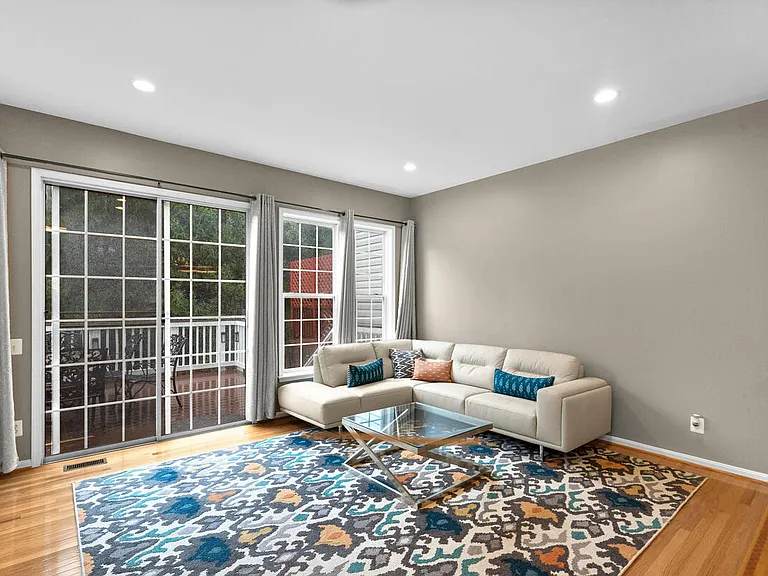 21762 Cypress Valley Ter — Photo 2
