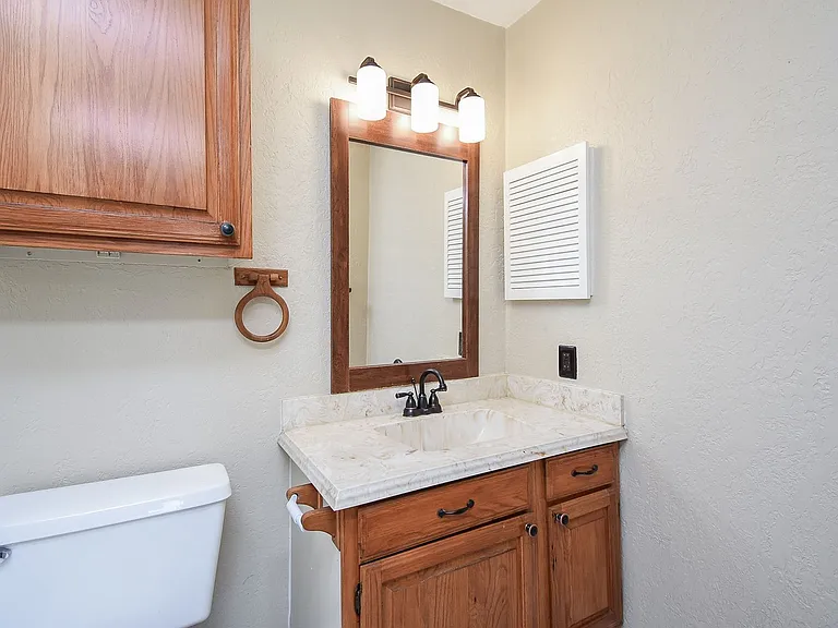 2507 Montrose Blvd #22 — Photo 30
