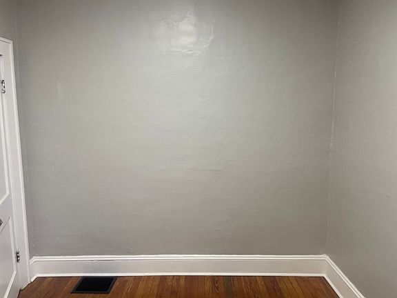 5th image of 2915 Mount Pleasant Blvd