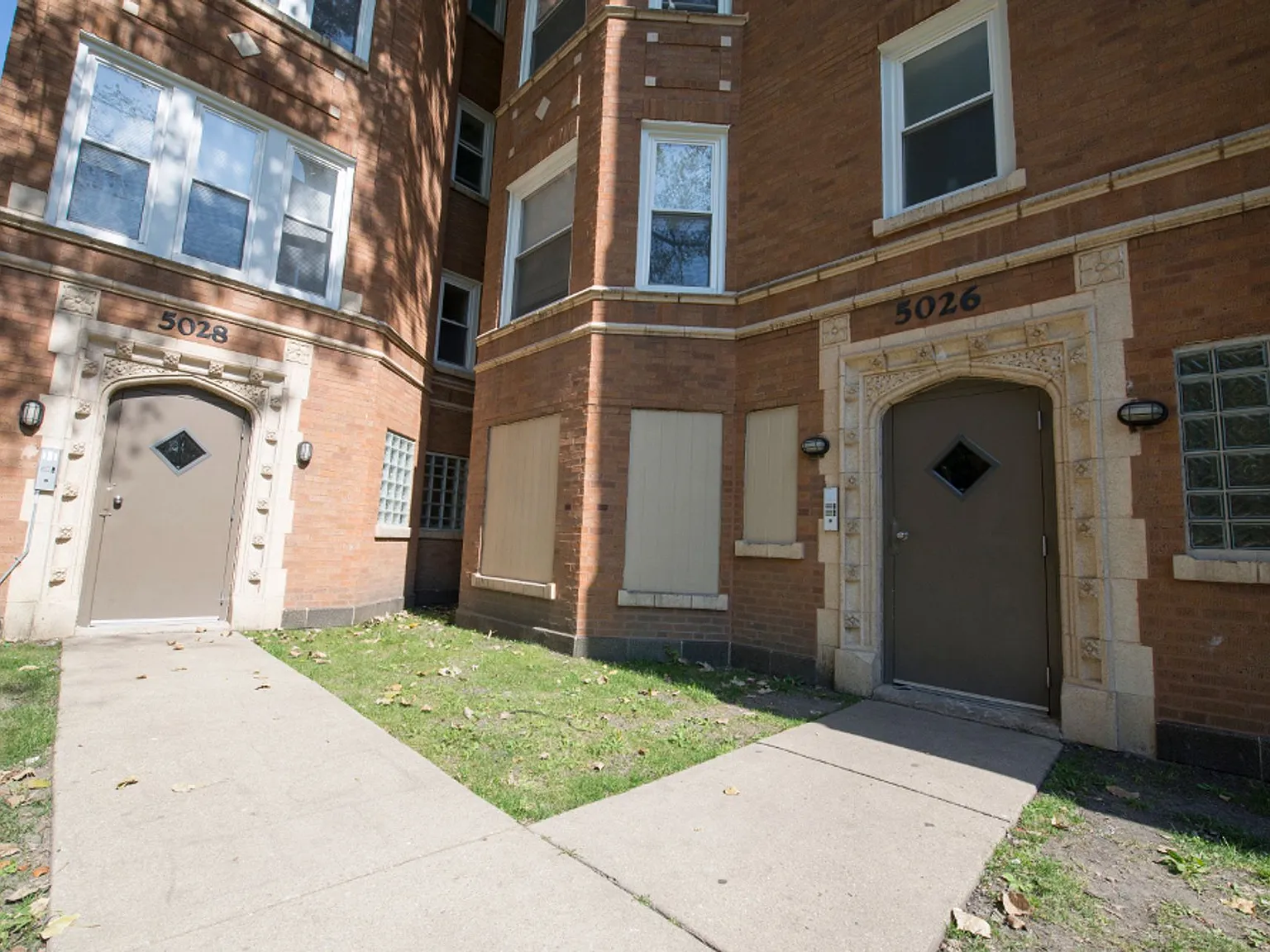5024 W Quincy — Photo 1