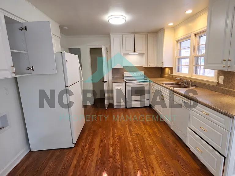 3216 Hursey St — Photo 6
