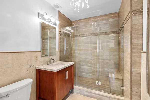 Rented by Douglas Elliman | media 16