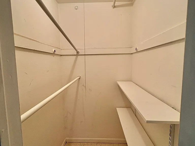 63 Coventry Ln #C — Photo 10