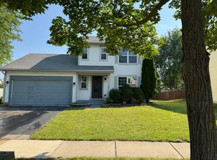 134 Sycamore Ave, Streamwood, IL 60107