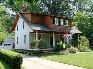 151 E 270th St, Euclid, OH