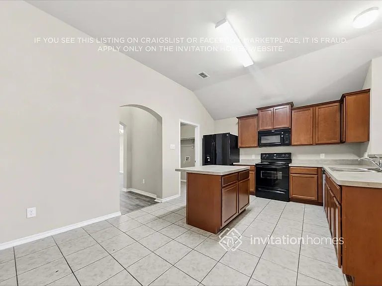 4609 Wheatland Dr — Photo 8