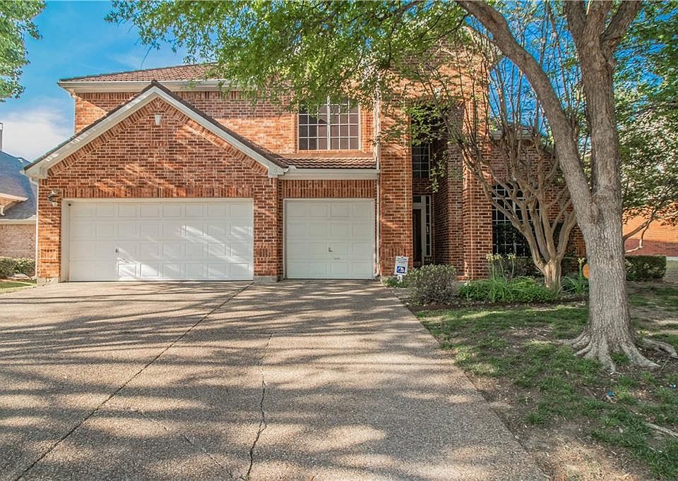 1st image of 2116 Bishop Dr