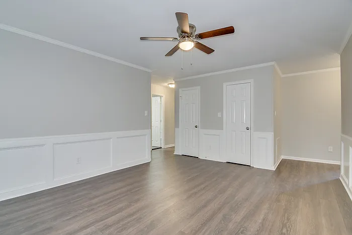 357 Forest Ct — Photo 5