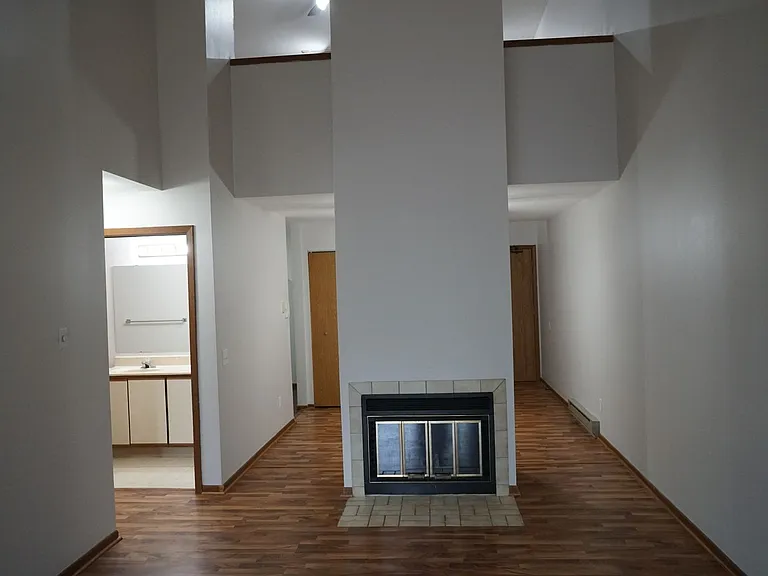 Orchard Village Apartments — Photo 234