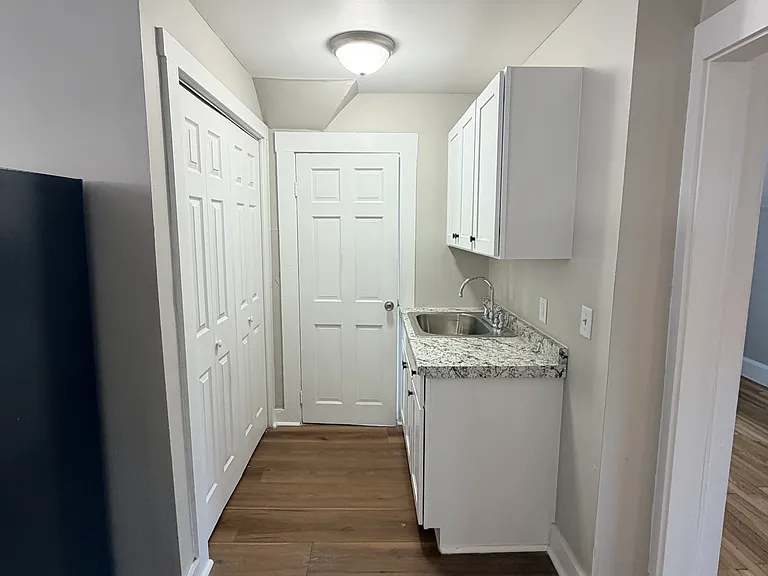 8 Arch St #3-0 — Photo 8