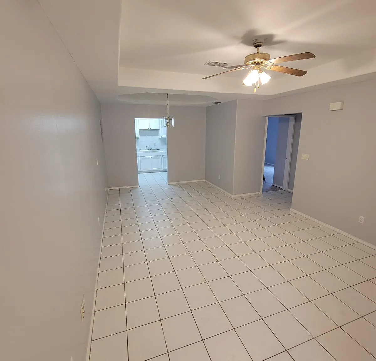 2206 Kimberly Ln - 2 — Photo 1