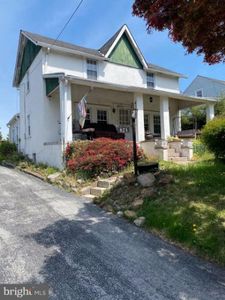 823 W Chester Pike, West Chester, PA, 19382