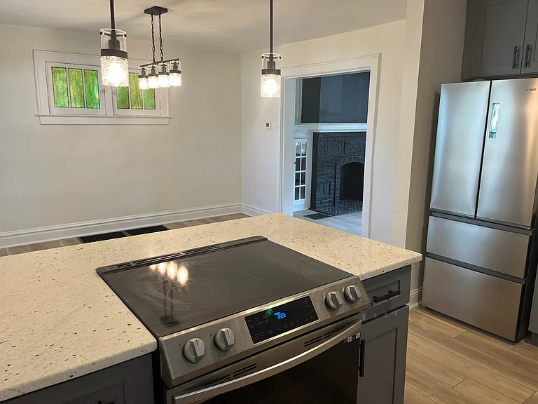 1229 Wilson Ave — Photo 6