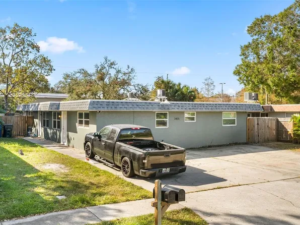 3405 Sherwood Dr, Largo, FL 33771