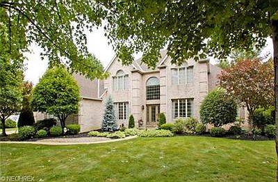 1st image of 2731 Broadmore Ln