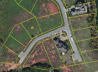105 Brambling Ct, Vonore, TN 37885