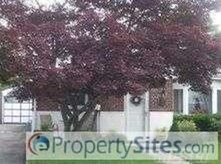 419 Wellington Rd, East Meadow, NY 11554