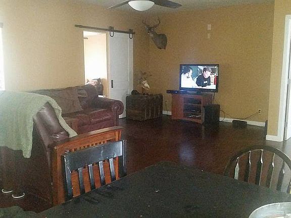 2nd image of 220 Carmel Dr