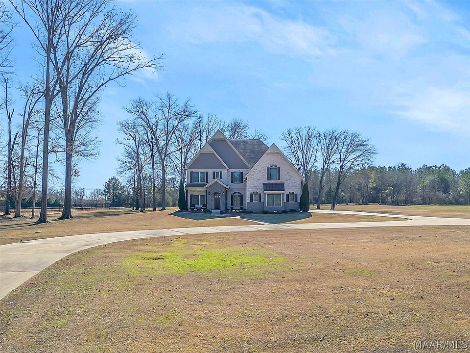 1st image of 9450 Manor Way