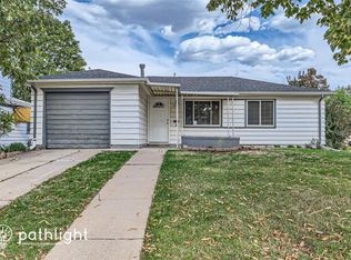 1002 Geneva St, Aurora, CO 80010