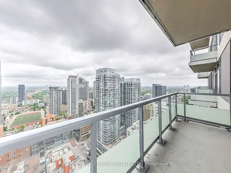 50 Dunfield Ave #Penthouse 17 — Photo 18