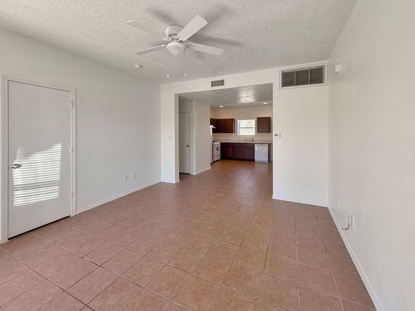 2302-2314 N Red Oak Dr