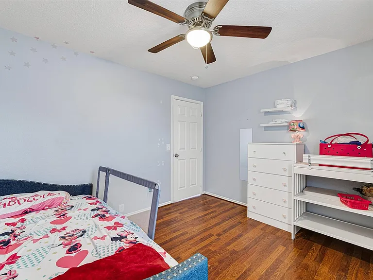21202 Barker Canyon Ln — Photo 35