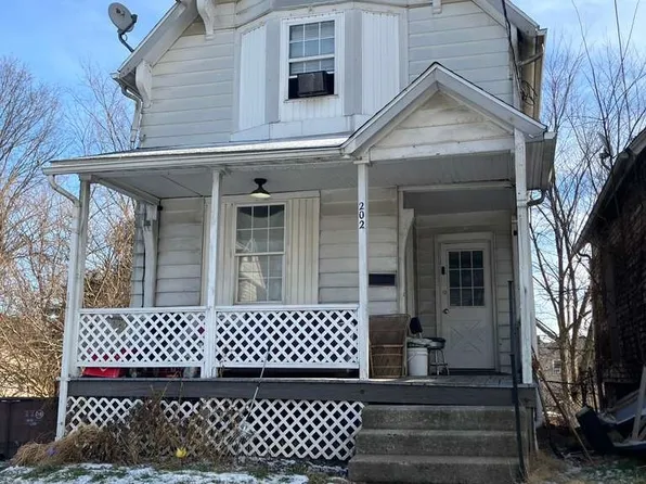 202 Lincoln Ave NW, Canton, OH 44708