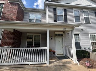 707 Sonie Dr, Sewickley, PA 15143