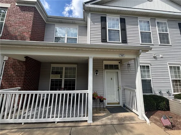707 Sonie Dr, Sewickley, PA 15143