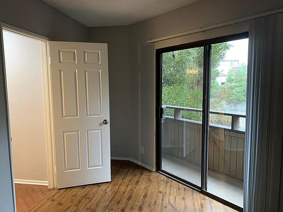 5th image of 12143 Valleyheart Dr APT 4